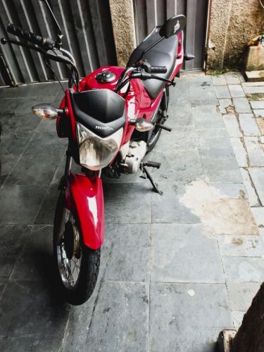 Moto conservada  nada pra fazer  749146