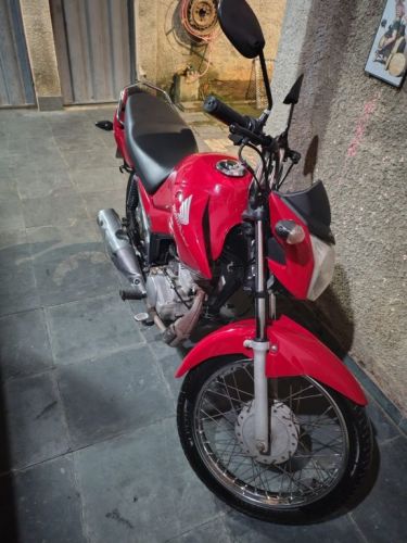 Moto conservada  nada pra fazer  749149