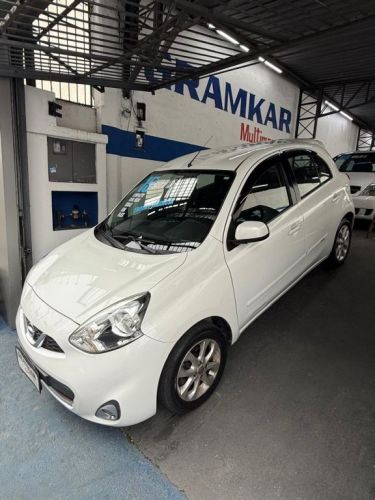 Nissan March 1.0 Flex Sv 2015 744696