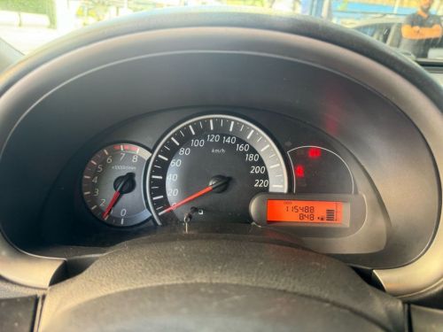 Nissan March 1.0s Flex 2013 747519