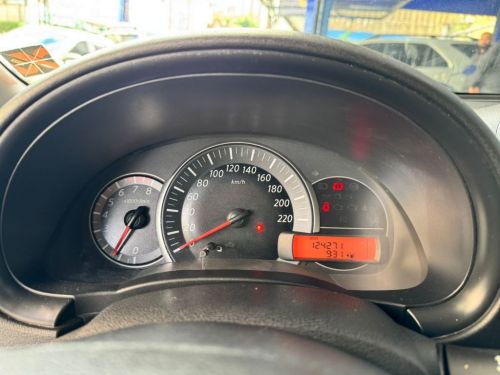 Nissan March Sl 1.6 Flex 2015 755054