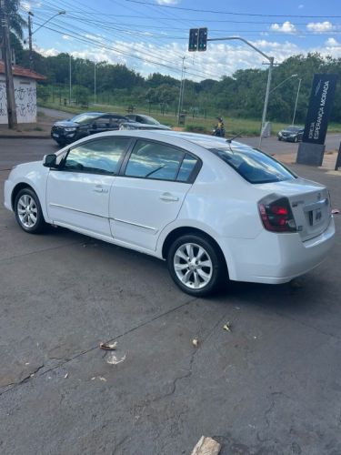 Nissan Sentra 748214
