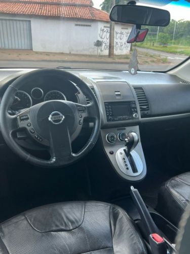 Nissan Sentra 748215