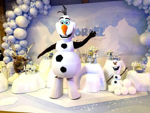 Olaf personagem vivo cover festa Frozen 740662