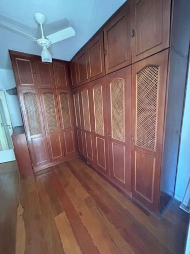 Oportunidade em Vila Isabel Rj   apto em tábua corrida armários embutidos 2 qtos andar baixo claro  Venda direto proprietário. Documentação toda Ok. 770029