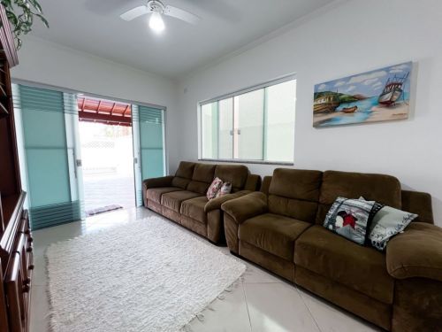Otima Casa Em Bairro Nobre 751122