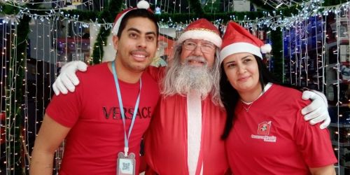 visita do papai noel ação do natal no supermercado e  lojas  papai noel na ceia do natal  761033