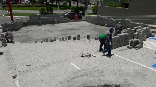 Pavimentaçao e manutençao de paralelepipedos e piso intertravado 773404