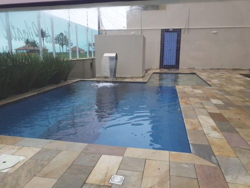 Pé na areia apartamento novo prédio frente ao mar com piscina em Itanhaém 689711