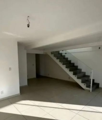 Pechincha - Cobertura Duplex de 4 quartos sendo 2 suítes com 180m2 756061