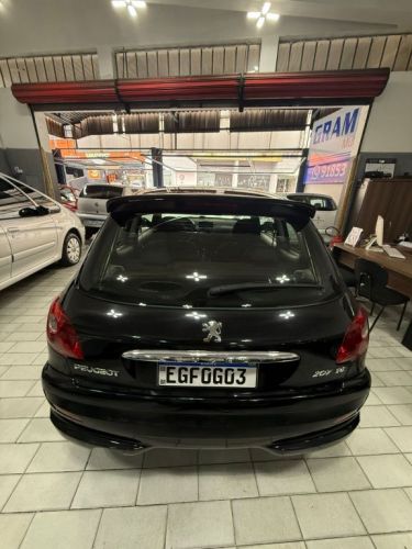Peugeot 207 Xr 1.4 Flex 2009 2portas  759935