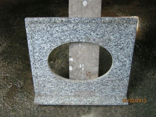 Pia de Granito Nova na Cinza Malhada com medidas 63cm x 53cm 637528