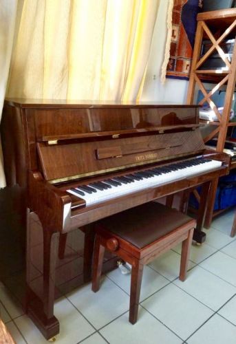 Piano Fritz Dobbert modelo 110 imbuia novo 636685