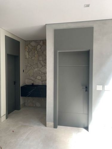 Porta Laqueada completa com fechadura 775151