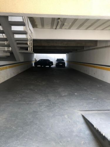 Prédio Comercial com Excelente Localização - 512m² - Garagem 10 vagas  2 Andares 766007