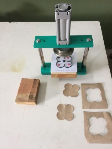 Prensa  pneumática  Corte e Vinco 769259