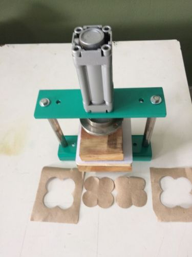 Prensa  pneumática  Corte e Vinco 769263