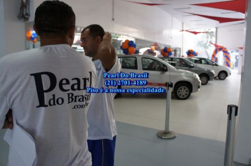 Recuperação De Pisos: Tratamento Polimento e Pintura De Garagens Eatacionamento Quadras Galpões   765992