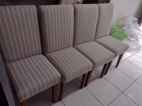 Reforma e fabricação de estofados em geral  680613