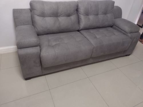 Reforma e fabricação de estofados em geral  680619