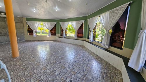 Refugio Particular No Bairro Do Éden 768447