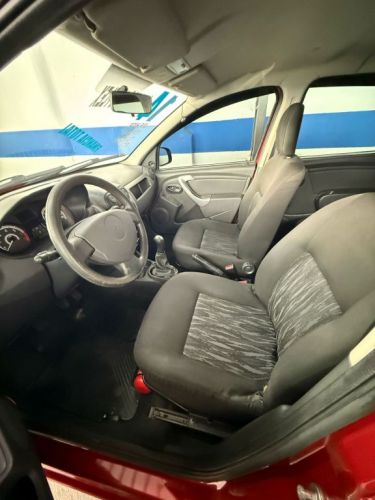 Renault Sandero Authentique 1.0 Flex 2014 742447