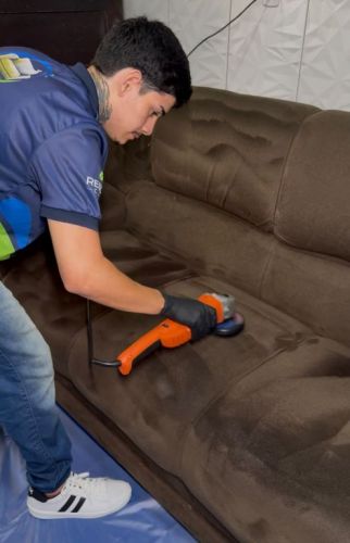 Renova Clean  Higienização Premium de Estofados 785050