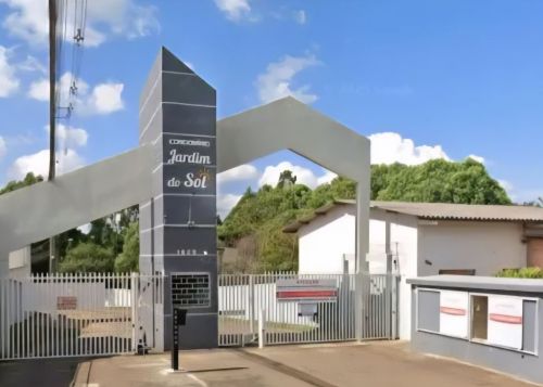 Residência em Condomínio Jardim do Sol à venda no Bairro de Uvaranas 2 quartos em Pg. R$ 175.000 764338