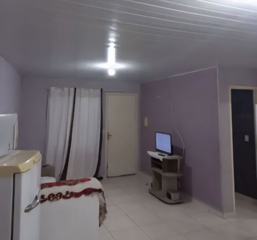 Residência em Condomínio Jardim do Sol à venda no Bairro de Uvaranas 2 quartos em Pg. R$ 175.000 764342
