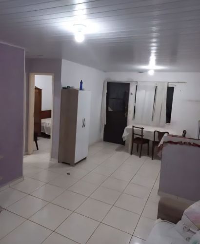 Residência em Condomínio Jardim do Sol à venda no Bairro de Uvaranas 2 quartos em Pg. R$ 175.000. Contato Talita 4299812-4817  764361
