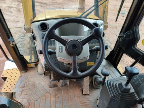 Retroescavadeira Caterpillar 416 F2 776053