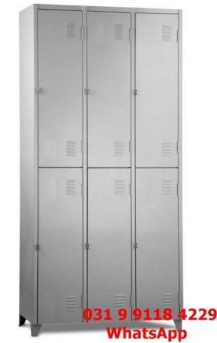 Roupeiro Armário para Vestiário 4 Portas Grandes Frete Grátis para Bh Minas Gerais Novo  762571