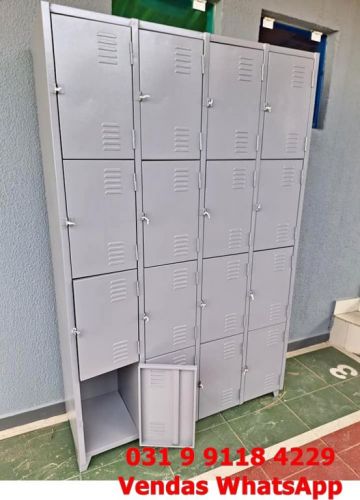 Roupeiro para Vestiário Empresa Funcionários Com 16 Portas Novo e Com Entrega Grátis para Bh Minas Gerais 762584
