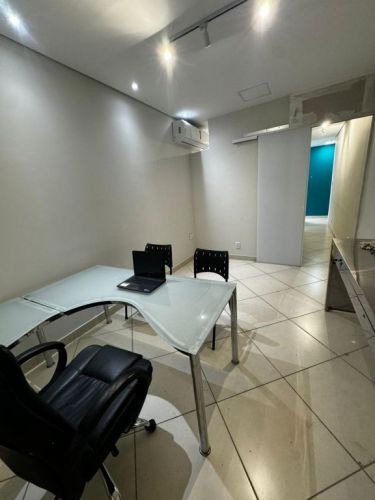 Sala 204 742736