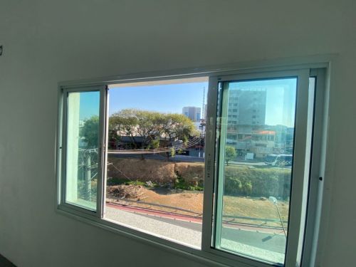 Salão comercial para locação em Osasco na Av. Santo Antônio 220m² pé direito 580m 773646 Salão comercial para locação em Osasco na Av. Santo Antônio 220m² pé direito 580m 773646