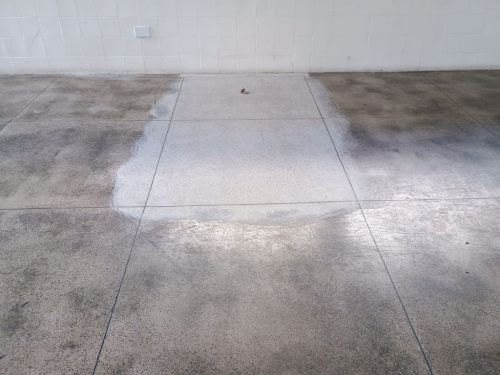 Sereviços de Limpeza de Pisos  741127