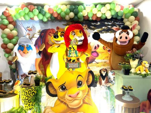 Simba Rei Leão Timão Pumba personagens vivos 738382
