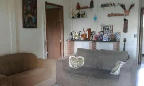 Sítio em condomínio fechado 780621