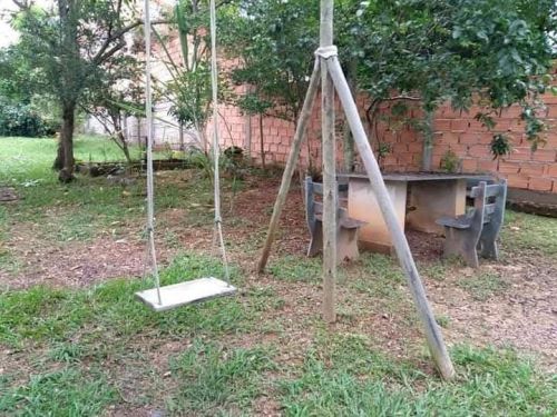 Sítio em condomínio fechado 780622