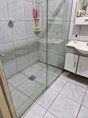 Sítio em condomínio fechado 780643