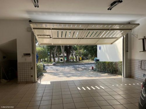 Sobrado à venda na V. Alice em Santo André 3 dorm. 1 suíte 8 vgs. 330m 768452