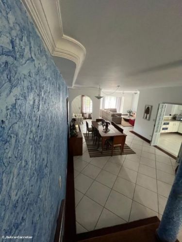 Sobrado à venda na V. Alice em Santo André 3 dorm. 1 suíte 8 vgs. 330m 768455