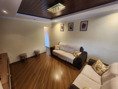 Sobrado à venda na V.américa em Santo André 3 dorm. 1 suíte com closet 2 vgs. 180m² 767979