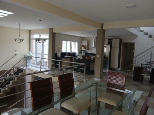 Sobrado à venda no B. Campestre em Santo André residencial ou comercial. 770604