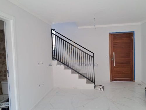 Sobrado com 3 suítes em Balneário Piçarras 766384