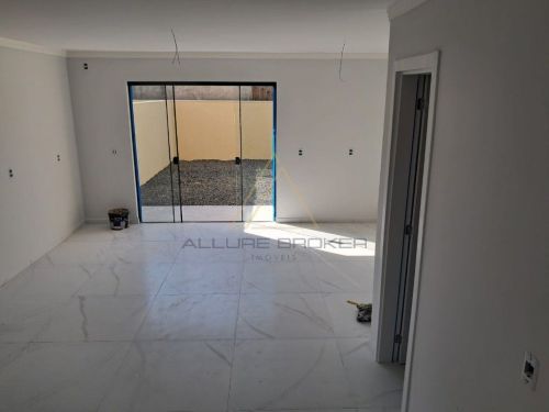 Sobrado com 3 suítes em Balneário Piçarras 766385