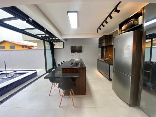 Sobrado Em Condominio Fechado 769867