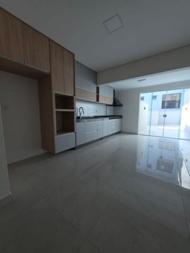 Sobrado novo à venda na. V. Camilópolis em Santo André 3 suítes 2vgs 140m² impecável. 766902 Sobrado novo à venda na. V. Camilópolis em Santo André 3 suítes 2vgs 140m² impecável. 766902