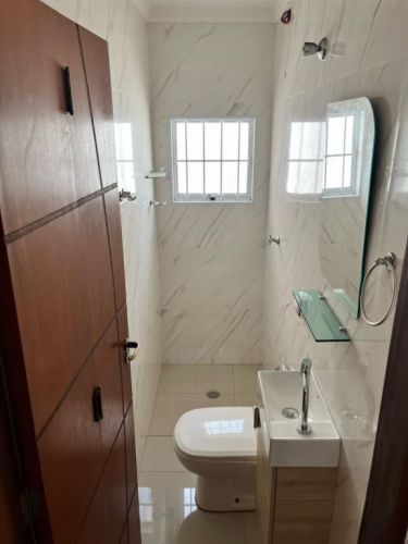 Sobrado Parque Boa Esperança  -possui 250 metros quadrados com 4 quartos sendo 1 suíte e 3 banheiros - 2 vagas   774404