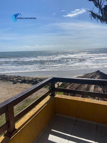 Sobrado pé na areia 761068